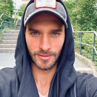 Tom